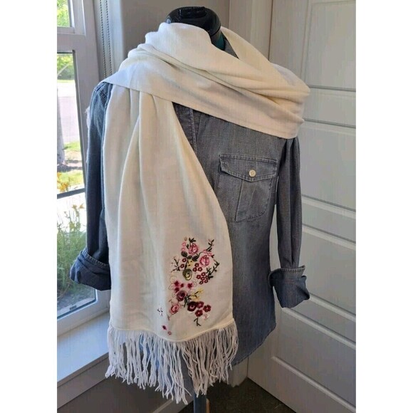 VINTAGE 100% CASHMERE CREAM LONG SCARF PINK FLOWERS EMBROIDERY WOMEN OS - Picture 1 of 12